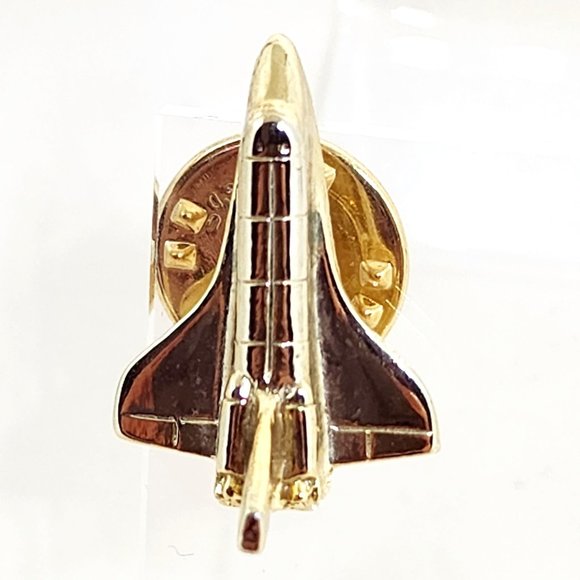 Vintage 1980's Ballou Reg'd Gold Plated NASA Space Shuttle Orbiter Lapel Tie Pin - Picture 2 of 6